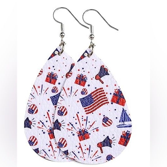 Jewelry - Patriotic Vegan Leather Earrings 🇺🇸
